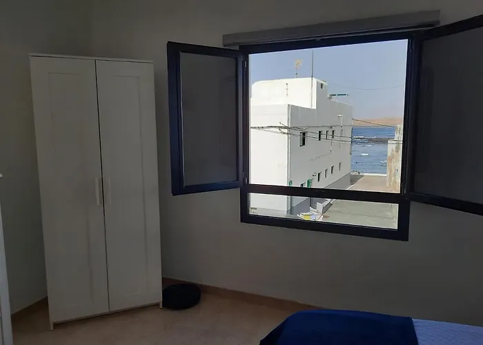 Balcon De Caleta Apartment