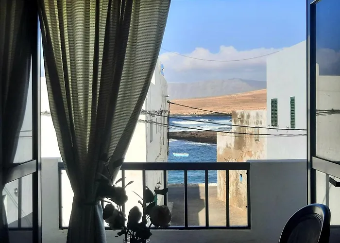 Апартаменты Balcon De Caleta